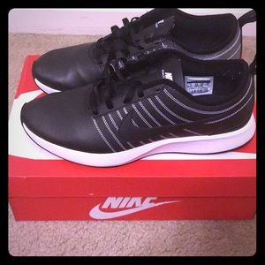 Size 11 Black Nike Sneakers